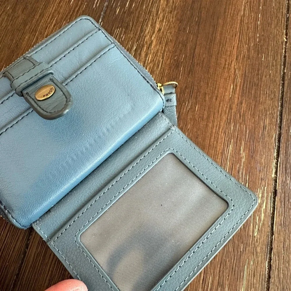 Fossil small zip wallet